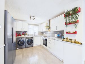 Photo 19- click for photo gallery